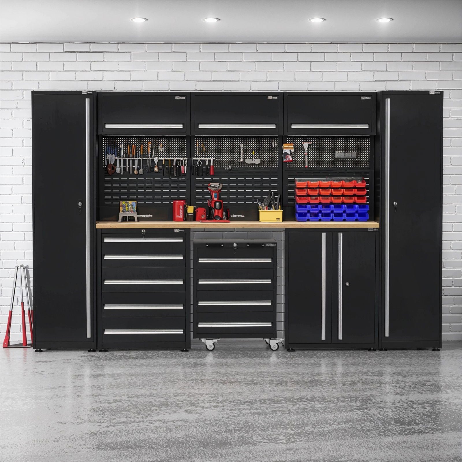 UltraTools 3250mm x 550mm x 2025mm Black Classic Workshop Garage Stora